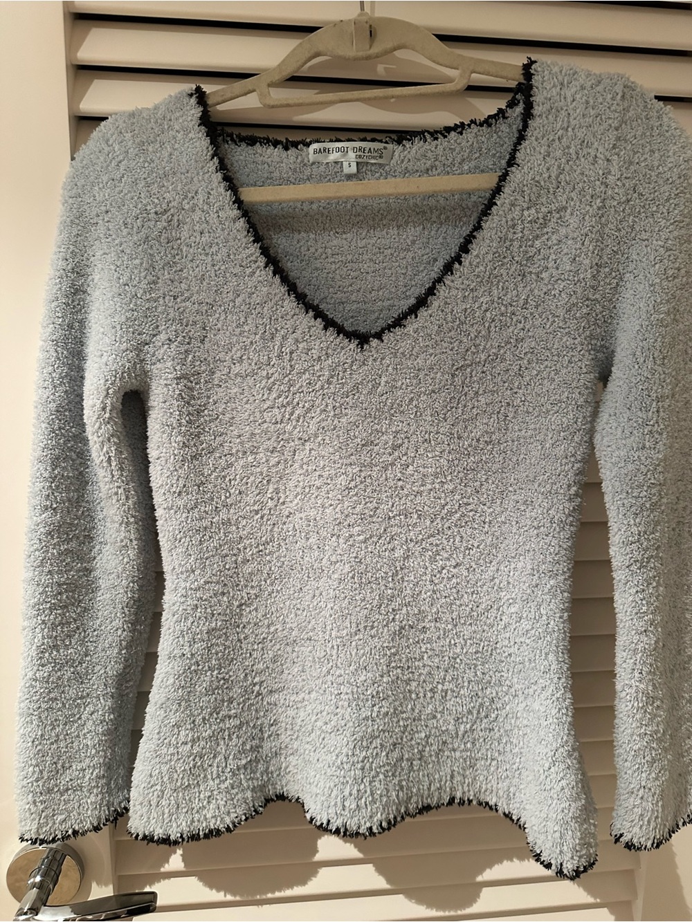 Barefoot Dreams CozyChic Sweater (size S)
